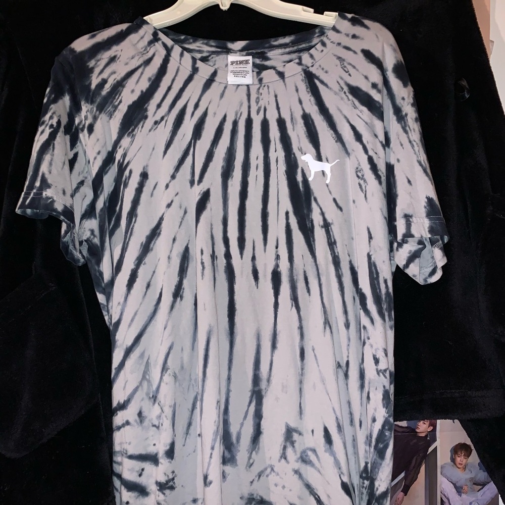 Victoria’s Secret PINK tie dye shirt